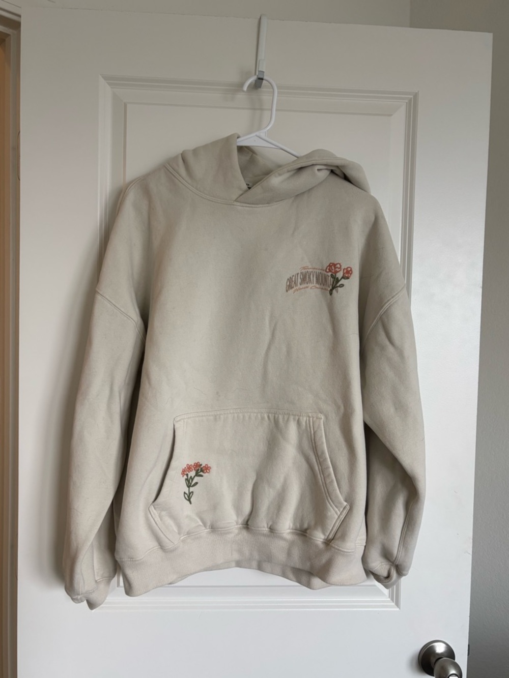 Abercrombie & Fitch Oversized Cream Fleece Hoodie